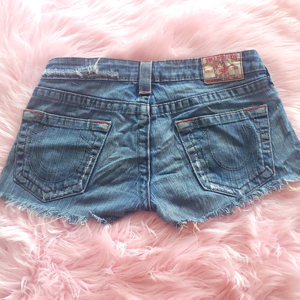 💖TRUE RELIGION JEAN SHORTS!!!